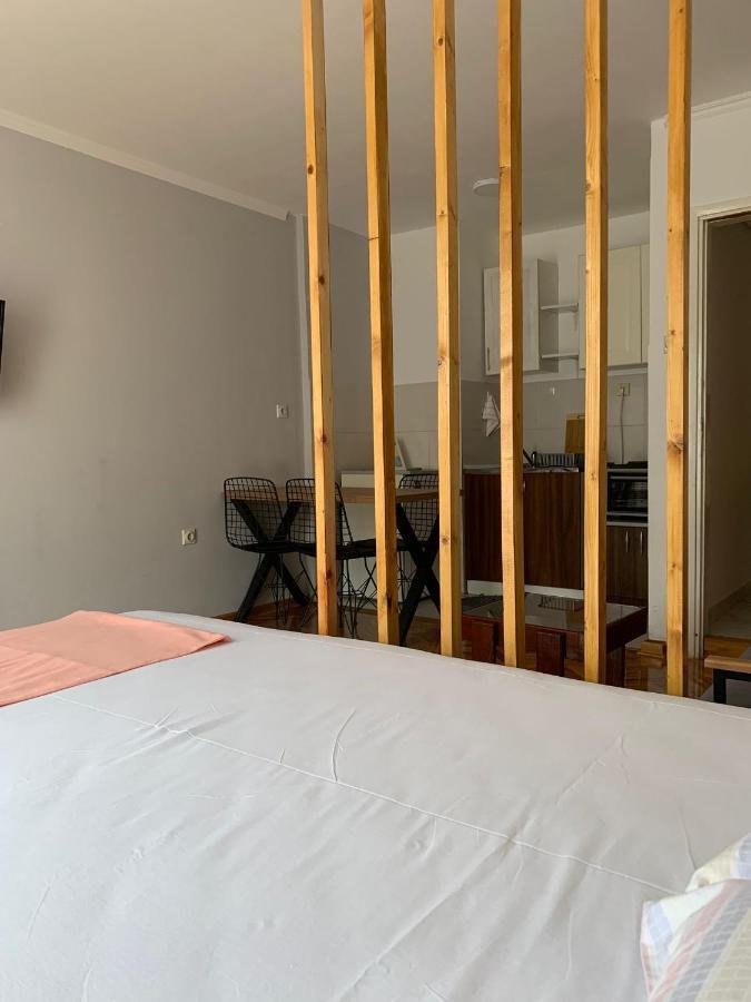 Comfy Studio - 1 Minute Walk To Delta Planet Ni Exterior foto