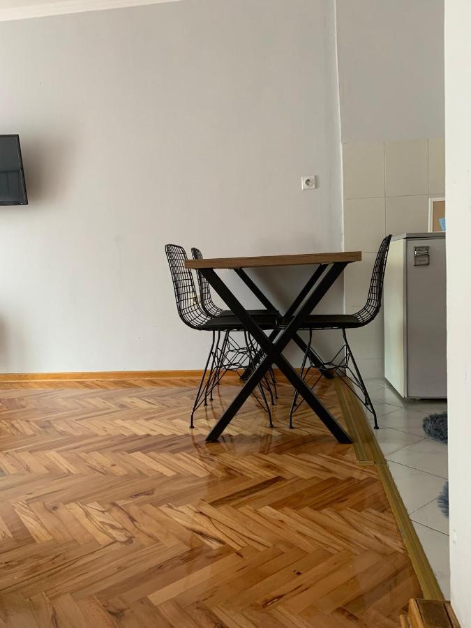 Comfy Studio - 1 Minute Walk To Delta Planet Ni Exterior foto