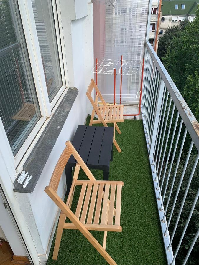 Comfy Studio - 1 Minute Walk To Delta Planet Ni Exterior foto